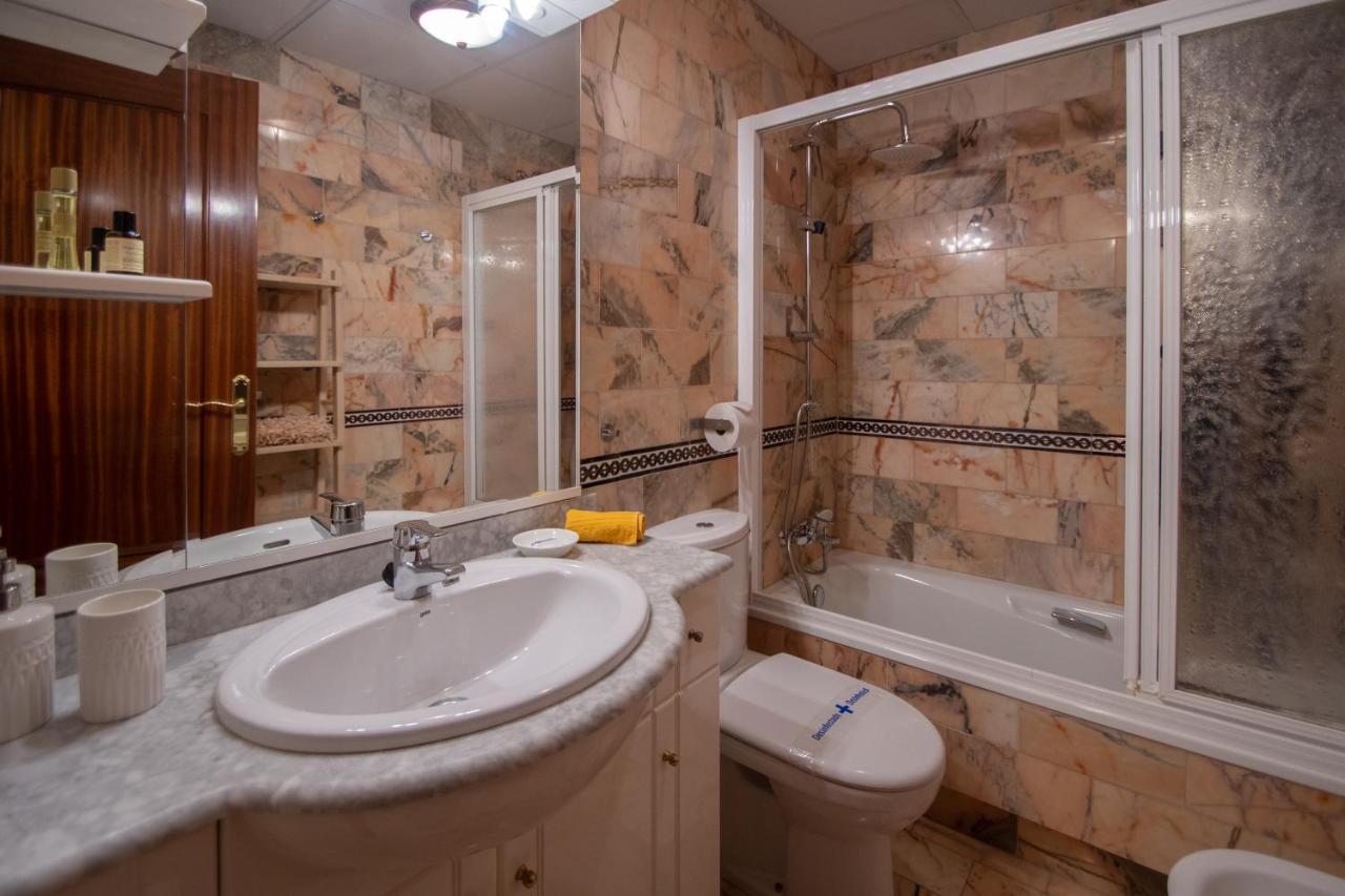 Apartamento Nuestra Andalucia - Cadiz Centro - Parking Εξωτερικό φωτογραφία